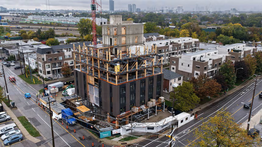 Toronto's climate action plan is missing a major tool to lower emissions, experts say